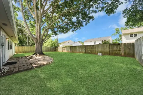 2422 Woven Wood Lane Richmond TX 77406
