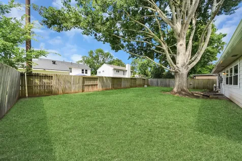 2422 Woven Wood Lane Richmond TX 77406