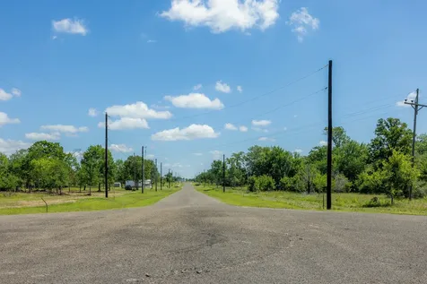 6549 Atakapan Trail Bedias TX 77831