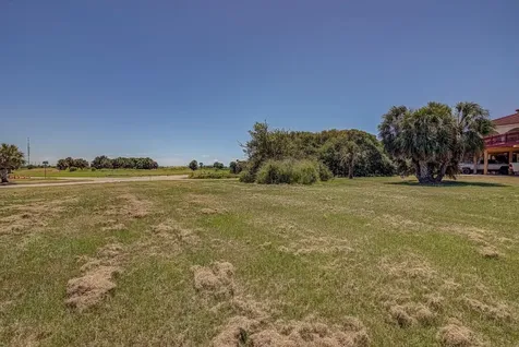 Lot 10 & 11 Blk 29 Pirates Beach Circle Galveston TX 77554