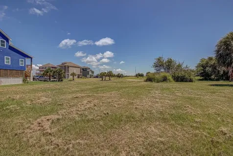 Lot 10 & 11 Blk 29 Pirates Beach Circle Galveston TX 77554