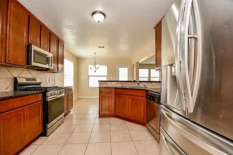 10439 Lauren Creek Drive Baytown TX 77523