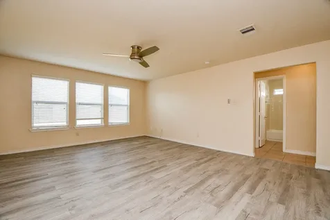 10439 Lauren Creek Drive Baytown TX 77523