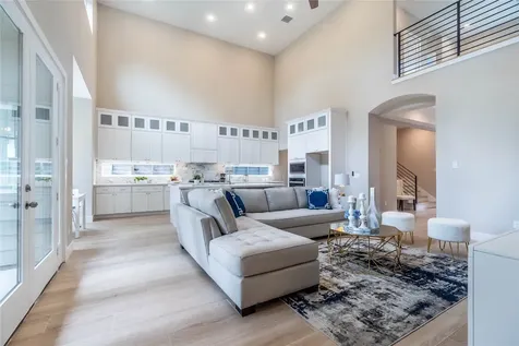 4021 Mcdermed Drive Houston TX 77025