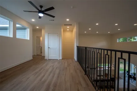 4021 Mcdermed Drive Houston TX 77025
