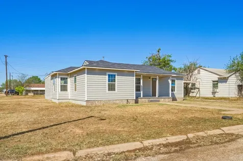 212 NW Avenue I Hamlin TX 79520