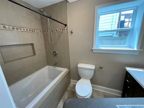4806 Alamo Drive Galveston TX 77551