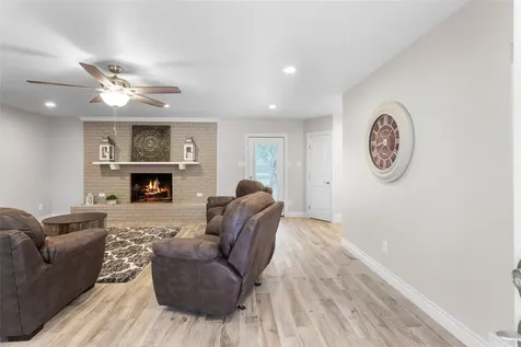13800 6th Street Santa Fe TX 77517
