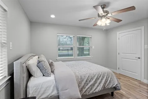 13800 6th Street Santa Fe TX 77517