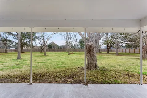 13800 6th Street Santa Fe TX 77517