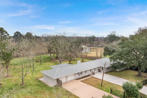 13800 6th Street Santa Fe TX 77517