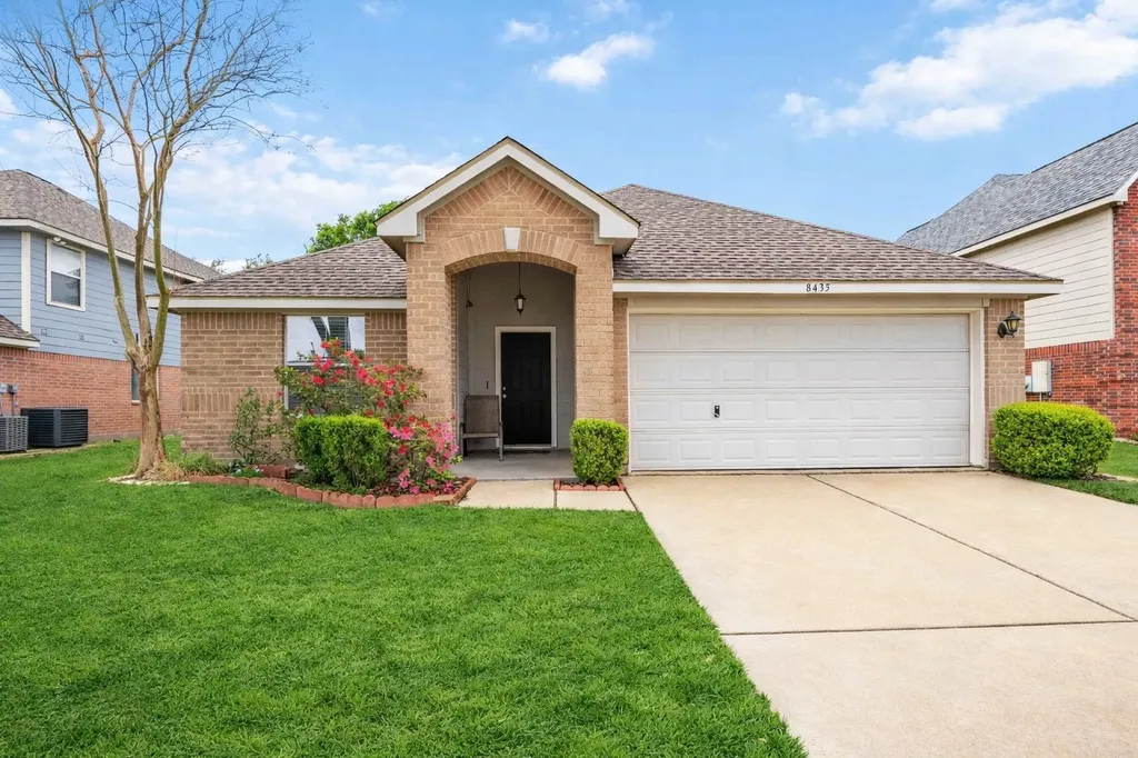 8435 Windy Thicket Lane Cypress TX 77433