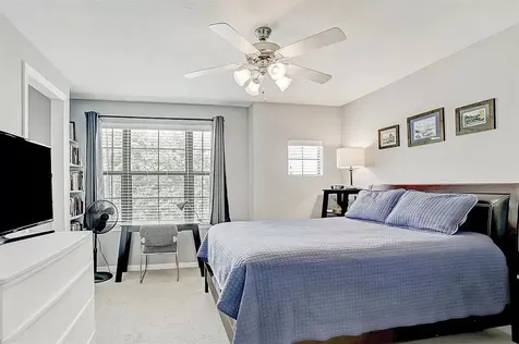 5329 Petty Street Houston TX 77007