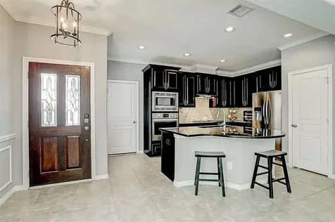 5329 Petty Street Houston TX 77007