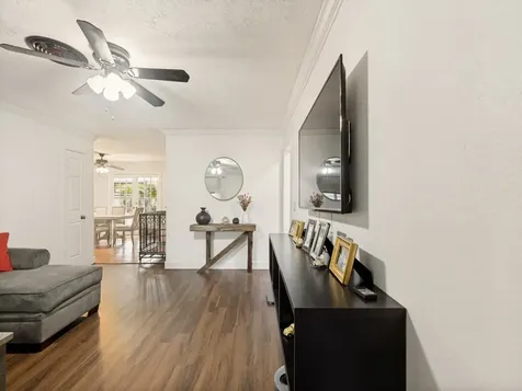 124 Bluebird Lane Pasadena TX 77502