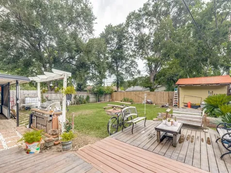 124 Bluebird Lane Pasadena TX 77502