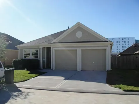 6031 Lynwood Banks Lane Houston TX 77092