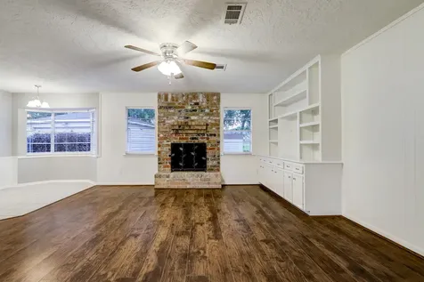 12346 Huntington Venture Drive Houston TX 77099