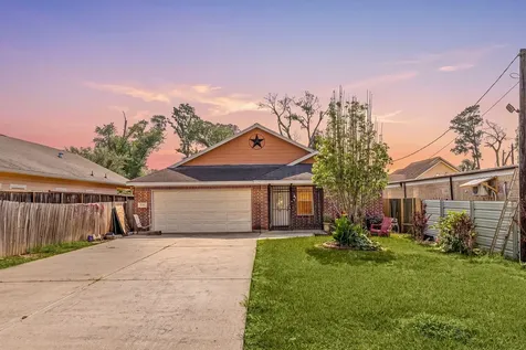 9708 Lockwood Drive Houston TX 77016