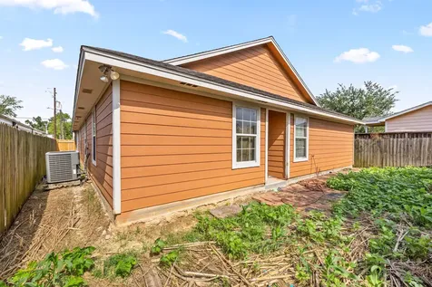 9708 Lockwood Drive Houston TX 77016