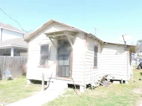 1002 Wilburforce Street Houston TX 77091