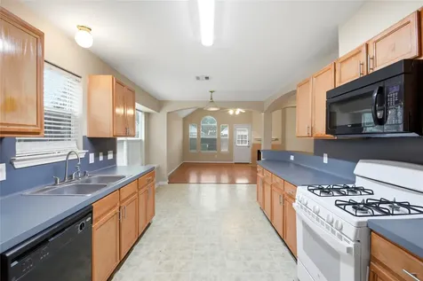 3924 Highland Vale Court Fresno TX 77545