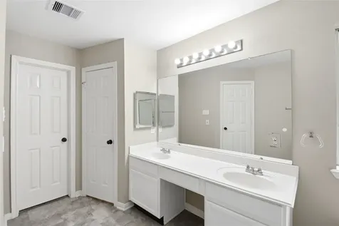 3924 Highland Vale Court Fresno TX 77545