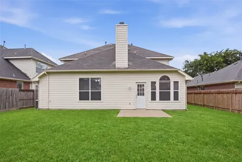 3924 Highland Vale Court Fresno TX 77545
