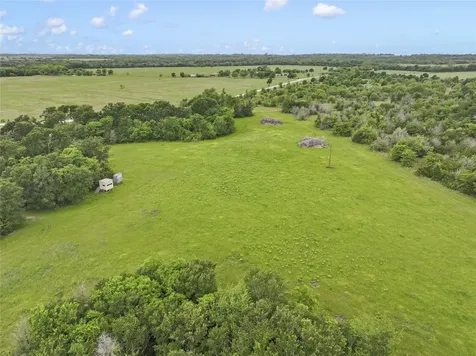 3932 Fm 1245 Groesbeck TX 76642
