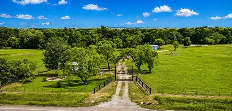 3932 Fm 1245 Groesbeck TX 76642