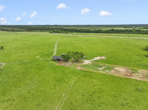 3932 Fm 1245 Groesbeck TX 76642