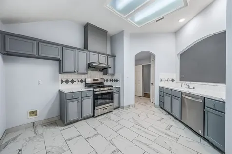 15007 Changing Oak Ridge Court Houston TX 77082