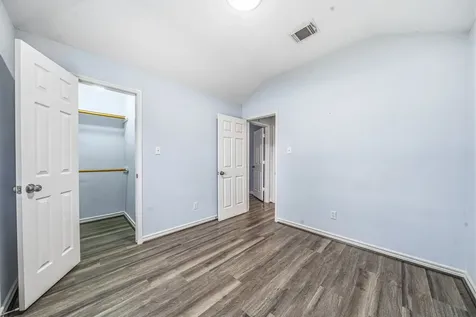 15007 Changing Oak Ridge Court Houston TX 77082