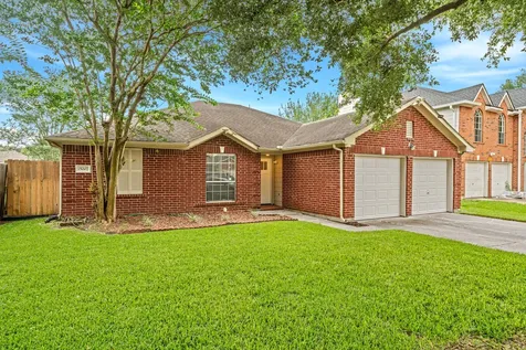 15007 Changing Oak Ridge Court Houston TX 77082