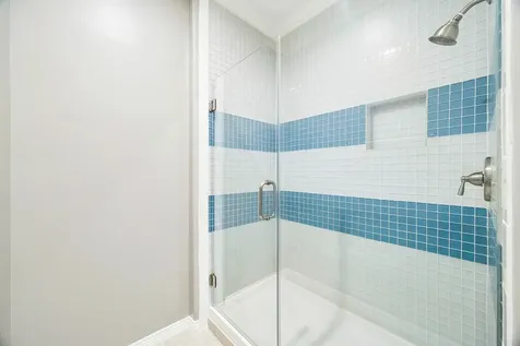 907 Enclave Lake Drive Houston TX 77077