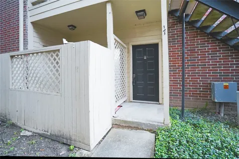 8055 Cambridge Street 17 Houston TX 77054