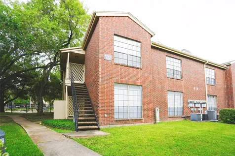 8055 Cambridge Street 17 Houston TX 77054