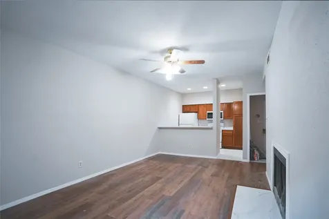 8055 Cambridge Street 17 Houston TX 77054