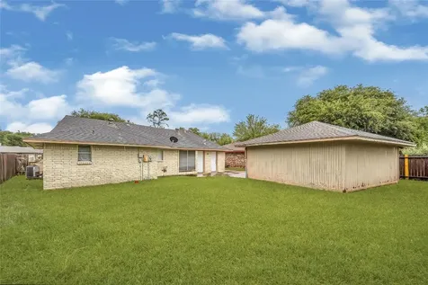 7314 Woodsman Trail Houston TX 77040