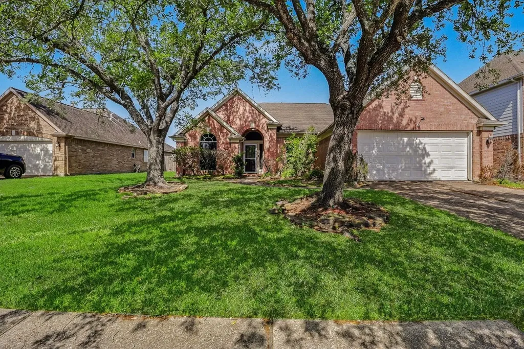 8003 Beaver Street Baytown TX 77523