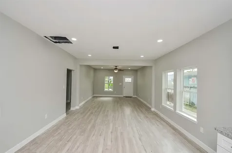 5621 Tommye Street Houston TX 77028