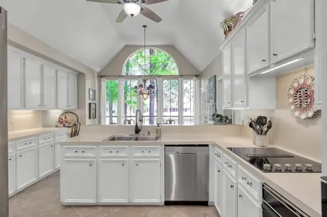 191 Springs Edge Drive Conroe TX 77356
