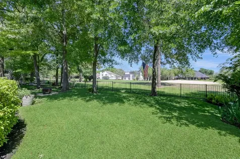 191 Springs Edge Drive Conroe TX 77356