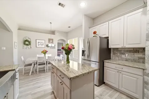 1060 Brigid Court Dickinson TX 77539