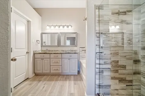 1060 Brigid Court Dickinson TX 77539