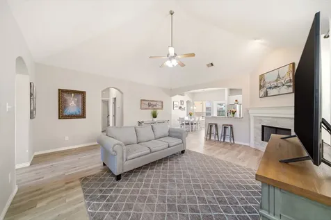1060 Brigid Court Dickinson TX 77539