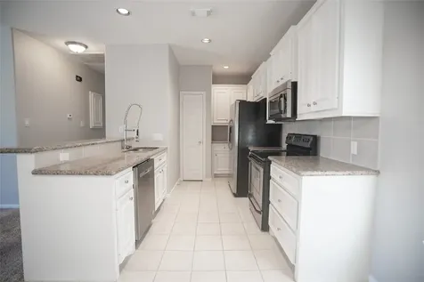 13165 Snow Lane Lane 6 Willis TX 77318