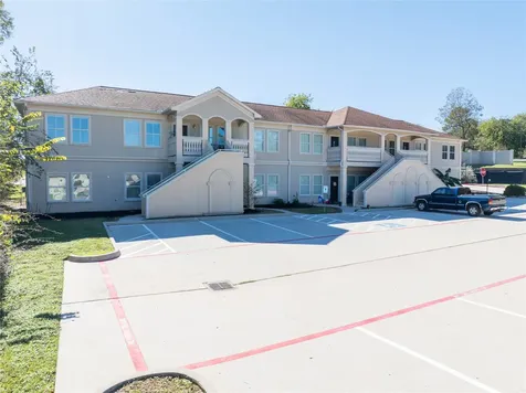13165 Snow Lane Lane 6 Willis TX 77318
