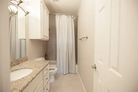 13165 Snow Lane Lane 6 Willis TX 77318