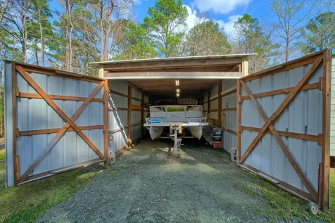 142 Apple Drive Burkeville TX 75932